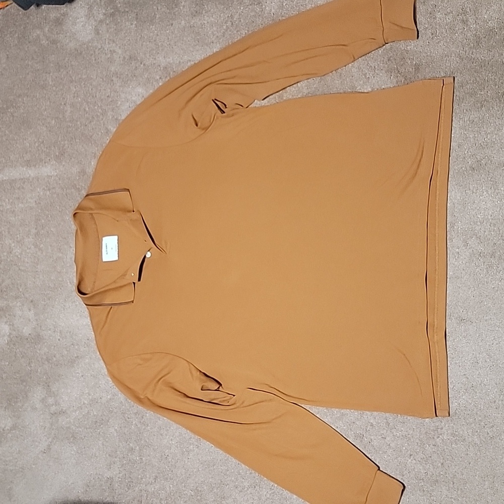 OLD NAVY LONG SLEEVE POLO TEE